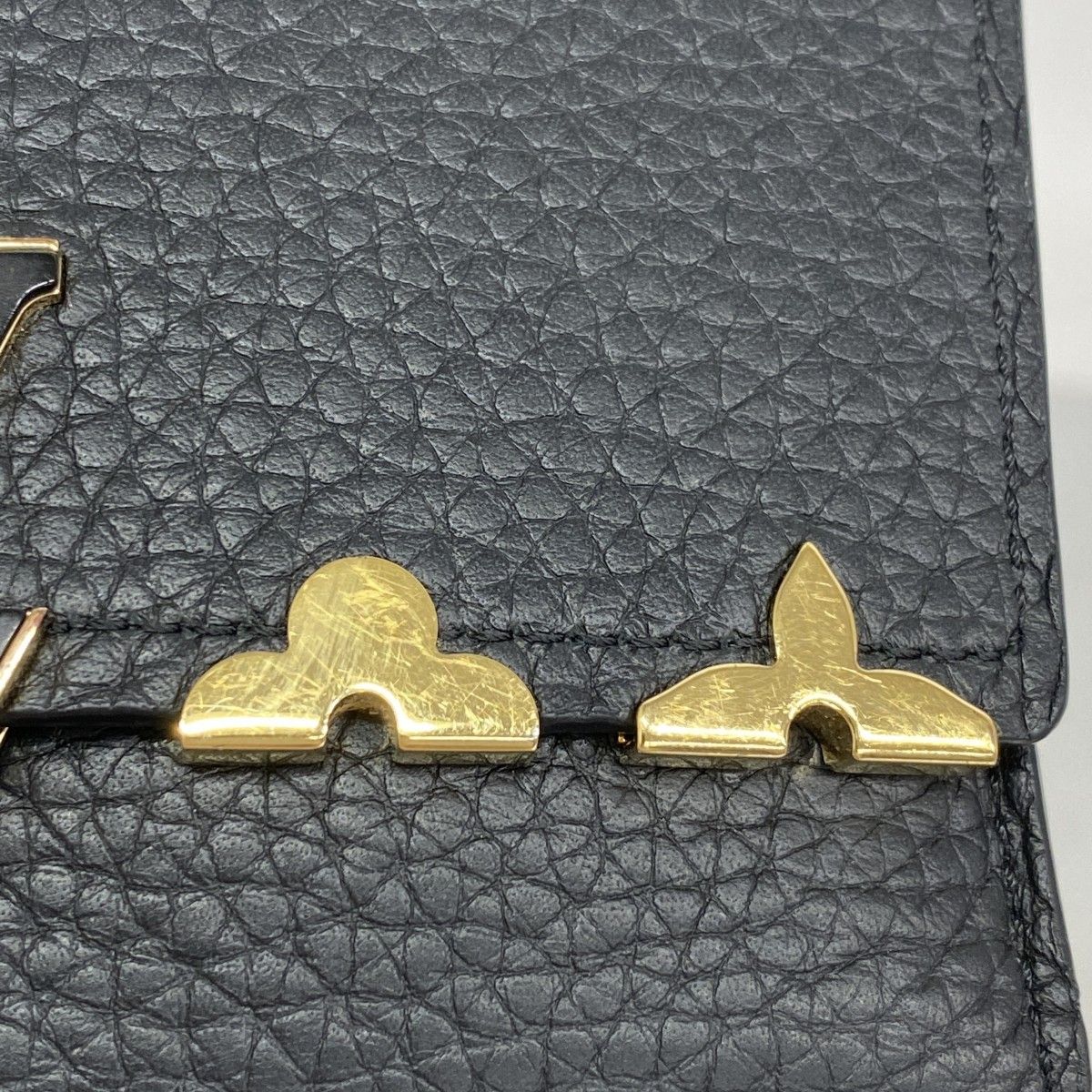 ルイヴィトン 三つ折り財布