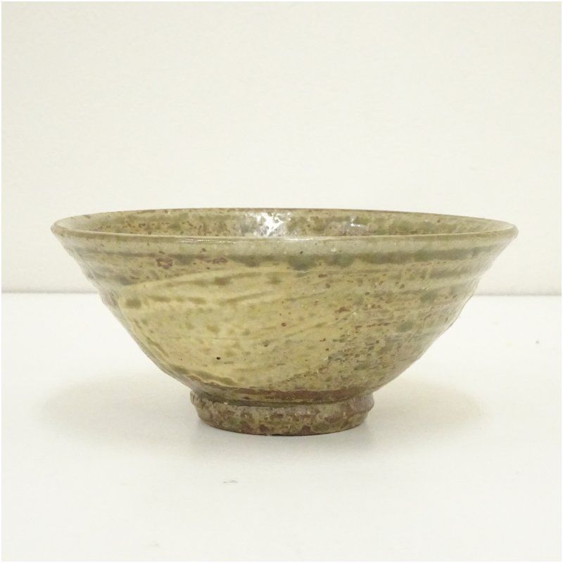 越前焼 椿窯 五島哲造 刷毛目黄瀬戸茶碗 共箱 茶道 抹茶 おしゃれ 抹茶茶碗 抹茶碗 和食器 レトロ 茶器 骨董 茶わん 茶会 茶の湯 5月 7月 春夏