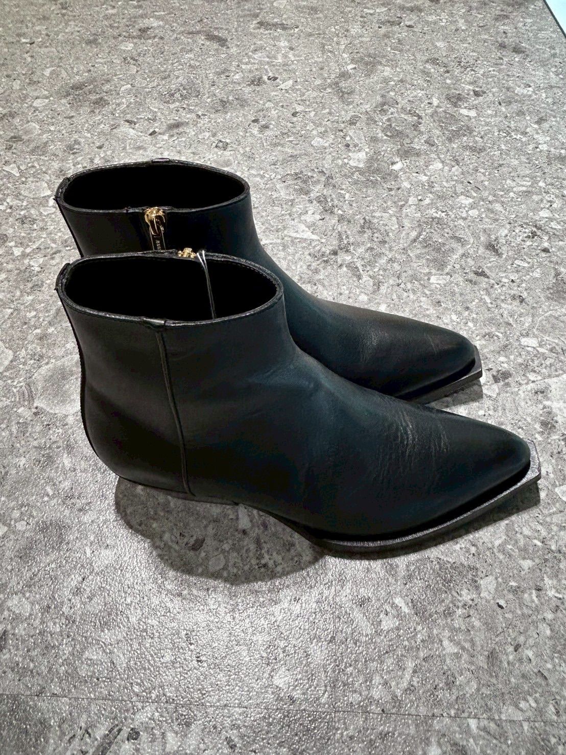 Jimmy Choo ジミーチュウ　本革　エナメル　サイドジップショートブーツ JIMMY CHOO（ジミーチュウ） ショートブーツ エンジニアブーツ