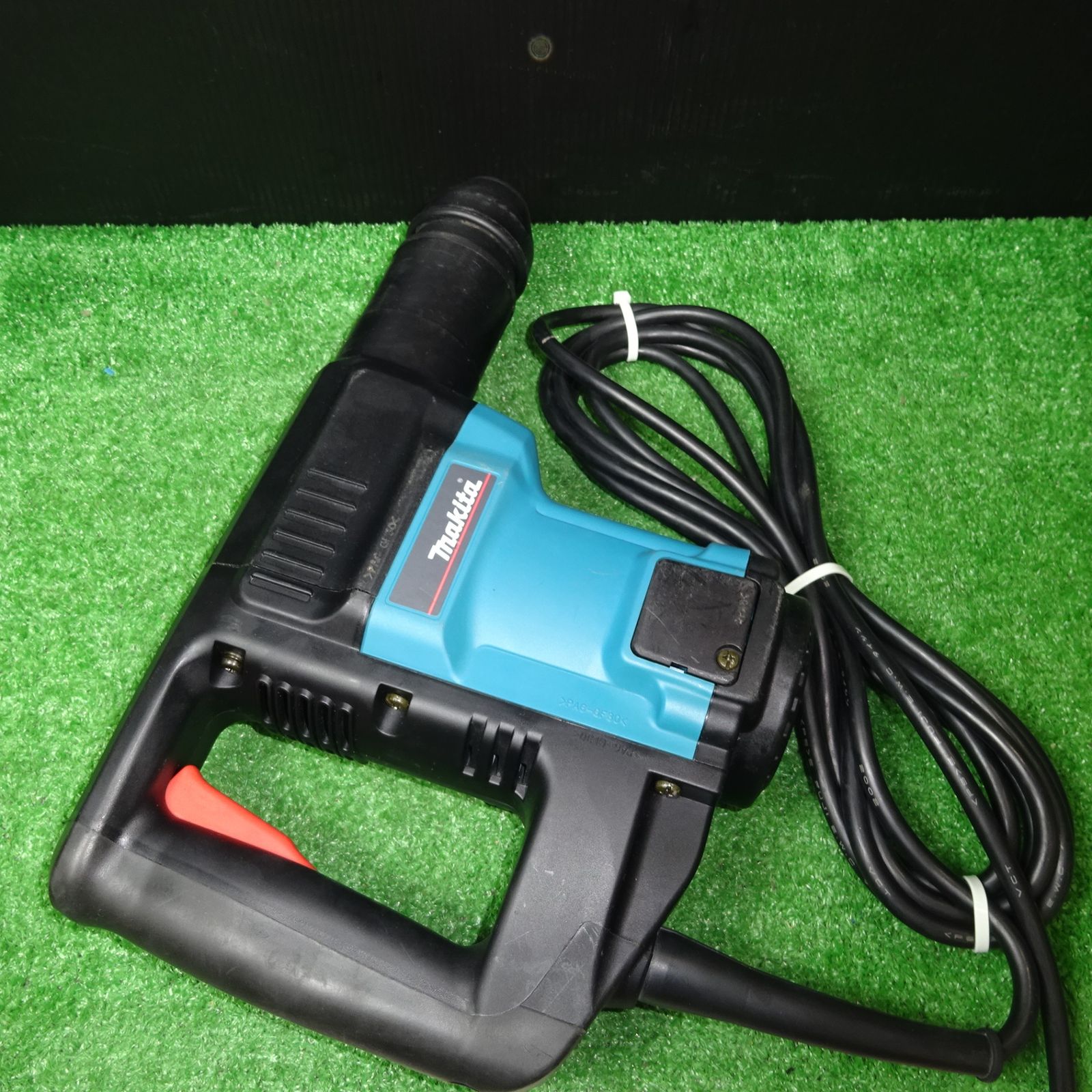 〇マキタ(makita) ハンマドリル HR3000C【岩槻店】