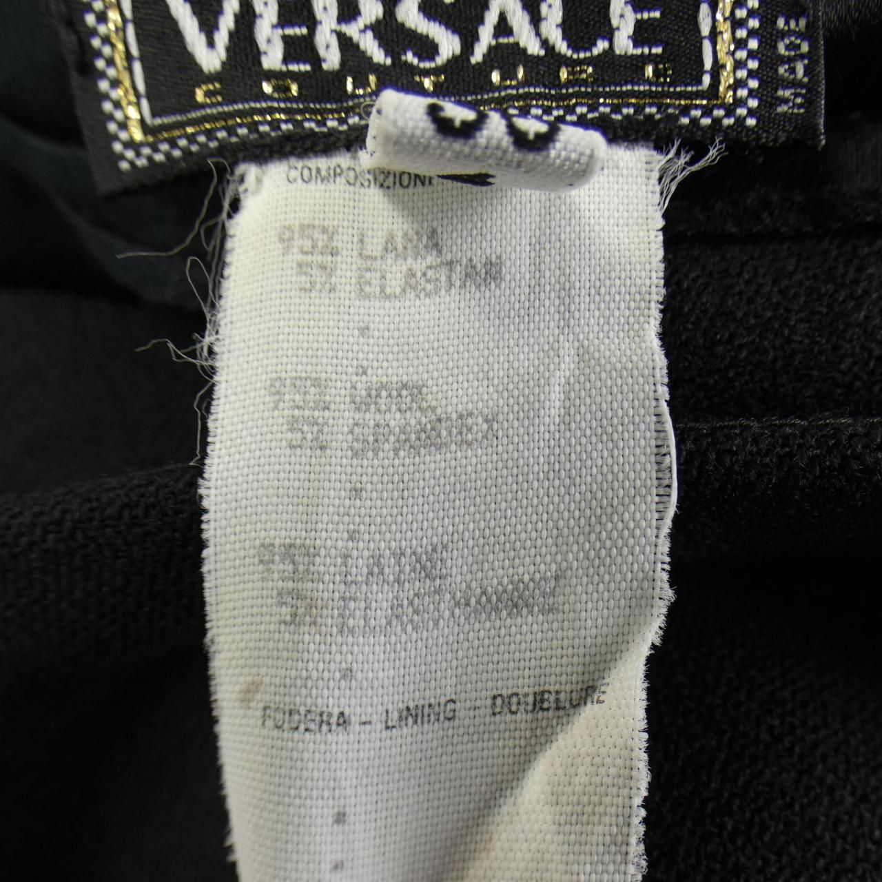 GIANNI VERSACE ジャンニ ヴェルサーチ　スカート　ヴィンテージ風 ヴィンテージ】ジャンニヴェルサーチ GIANNI VERSACE スカート