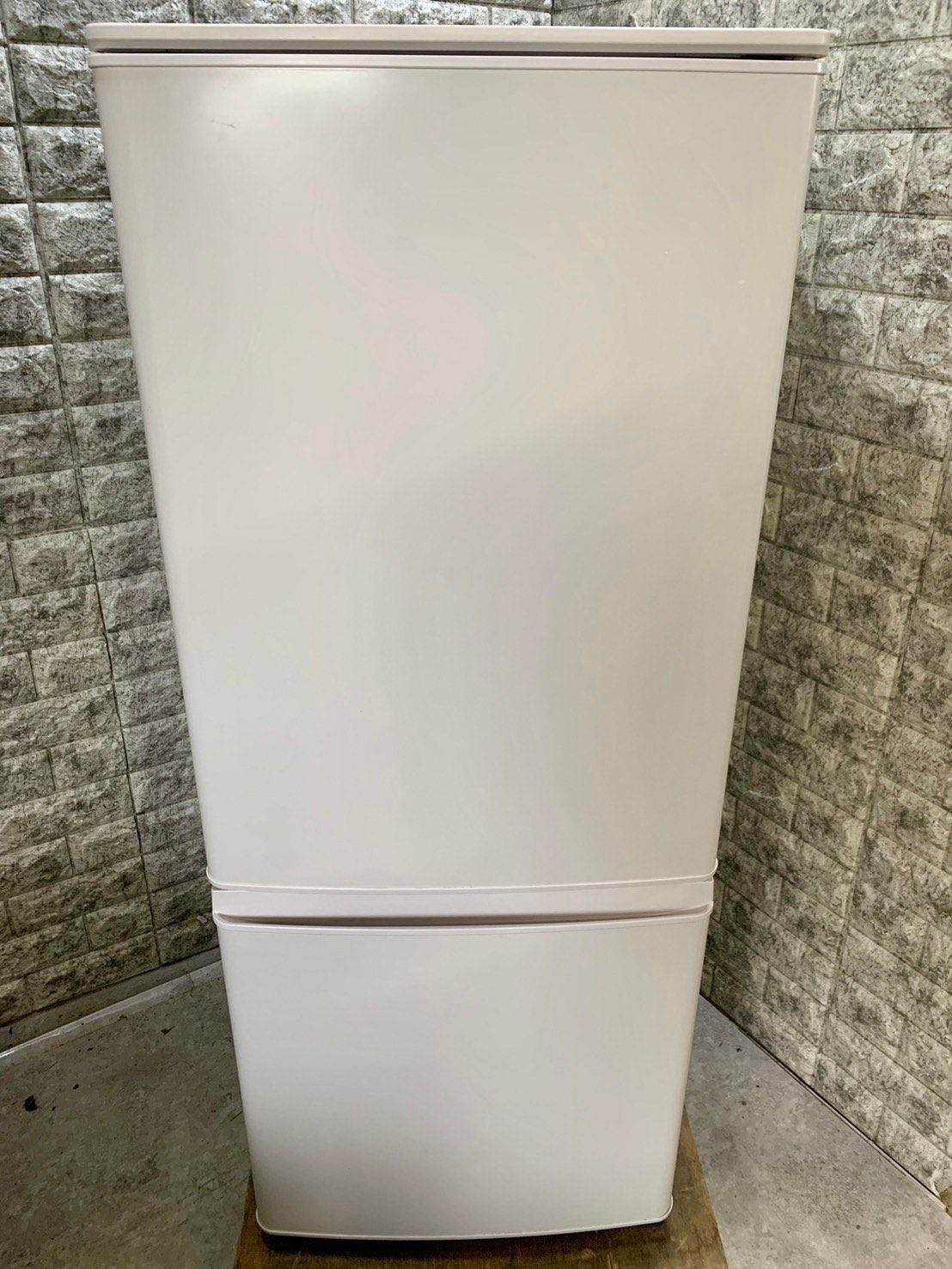 大阪送料無料☆3か月保障付き☆冷蔵庫☆2022年☆三菱☆2ドア☆MR-P15H  