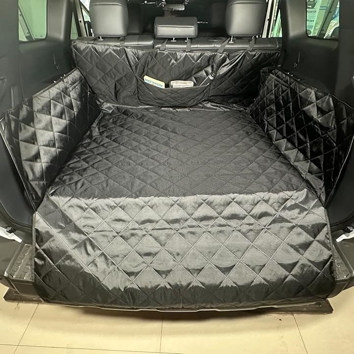 DIYUCAR トヨタ ランドクルーザー250 ランクル250 トランクマット ペットマット 車用ペットシート トランクペットマット 汚れ防止 防水 耐摩 滑り止め 取り付け簡単 折り畳み式 内装パーツ カスタム カー用品 アクセサリー