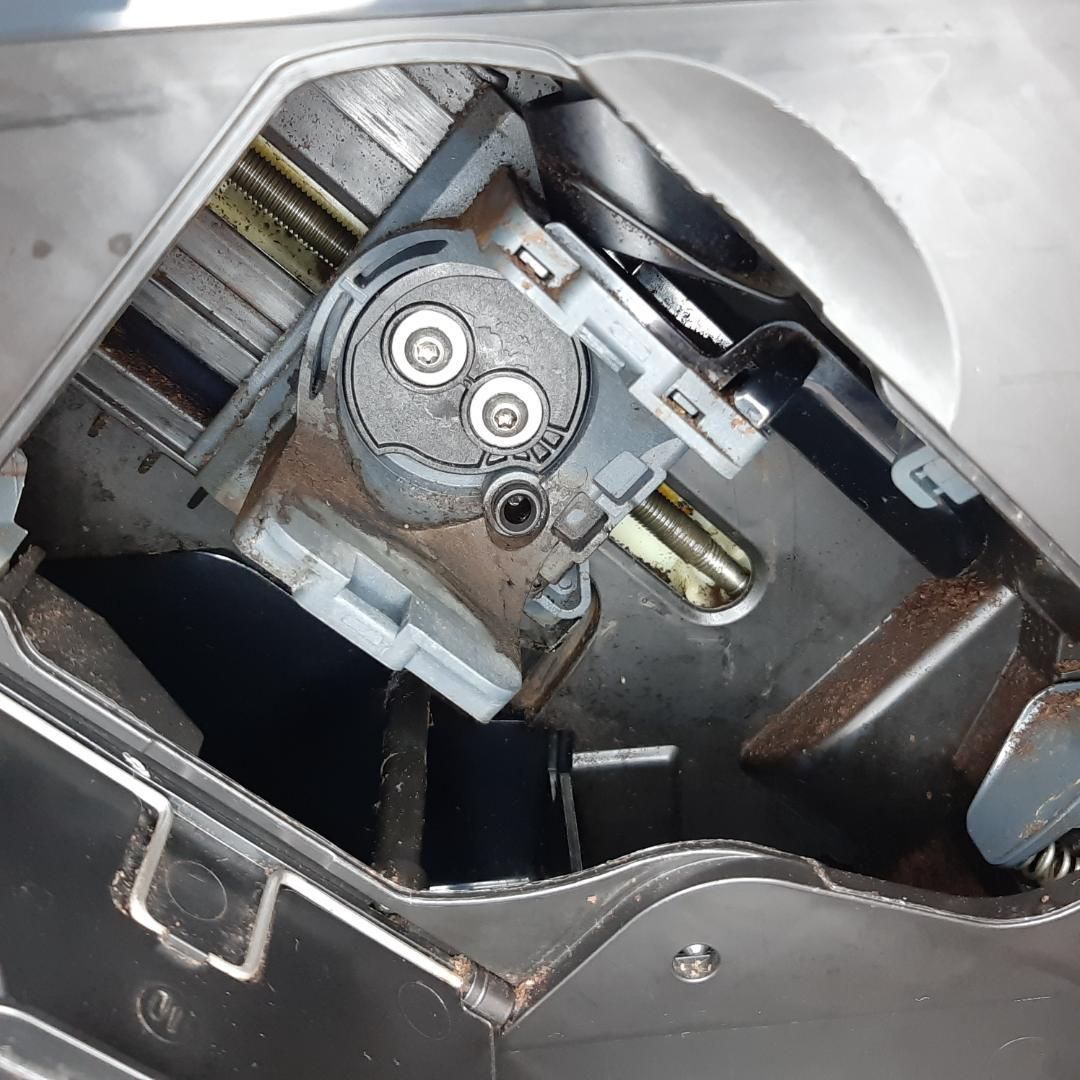 コンパクト全自動コーヒーメーカー ディナミカ