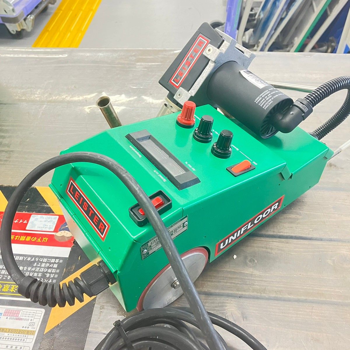ライスター LEISTER CH-6060 Sarnen UNIFLOOR 熱風式自動溶接機