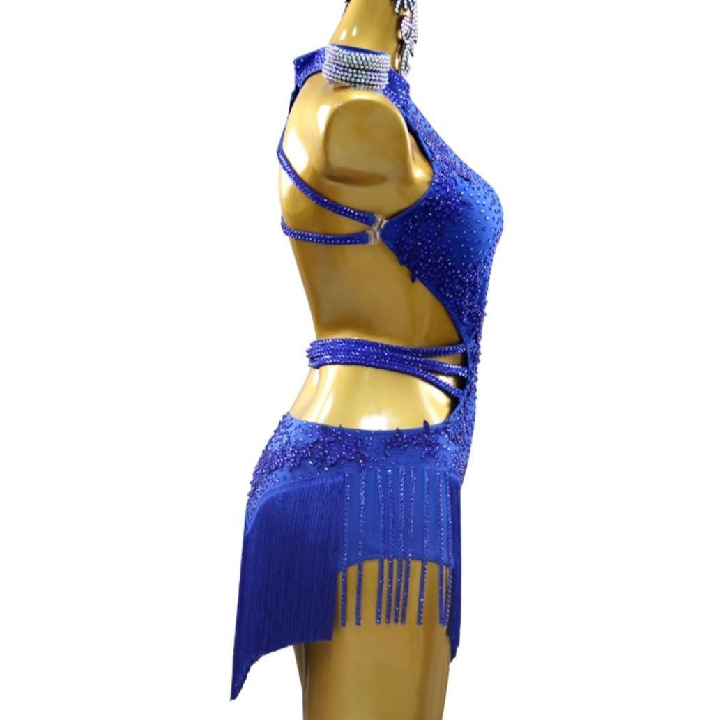 演出服 フラメンコ