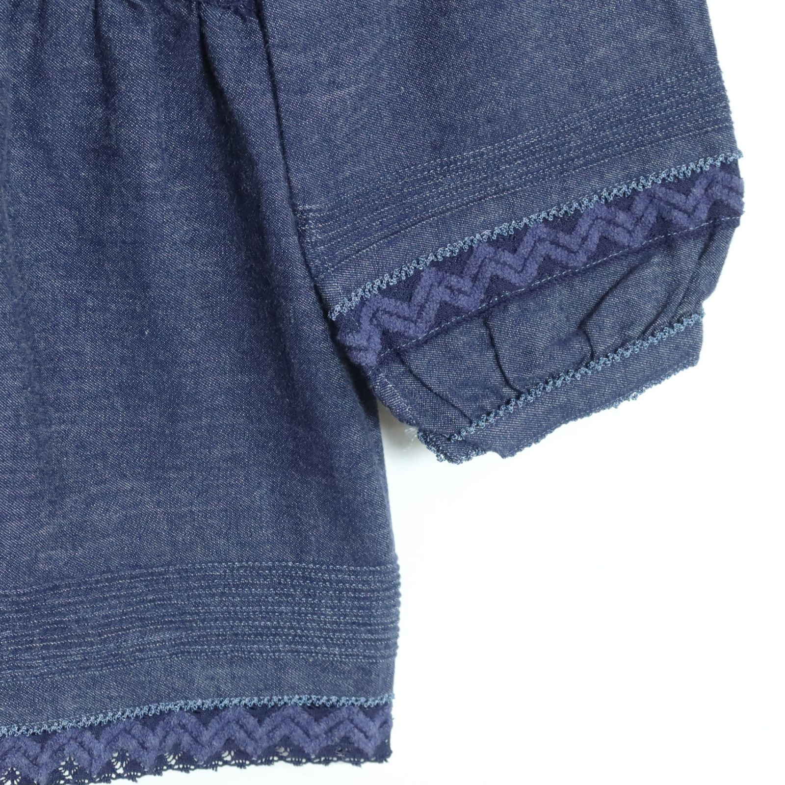 【美品】ワンダフルワールド カネコイサオ★裾レース♪デニムのゆったりブラウス  ネイビー系 タッセルコード付き♪z15909 美品】ワンダフルワールド カネコイサオ☆デニムのゆったりブラウス
