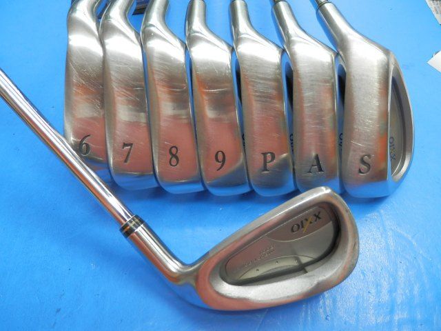 アイアンセット 即決 Ｂ０２ 中古美品 ダンロップ 三代目 ゼクシオ ２００４モデル　NSPRO890GH （Ｒ） ５‐９Ｉ・Ｐ・Ａ・Ｓ ２４度 ８本セット[0582]即発送
