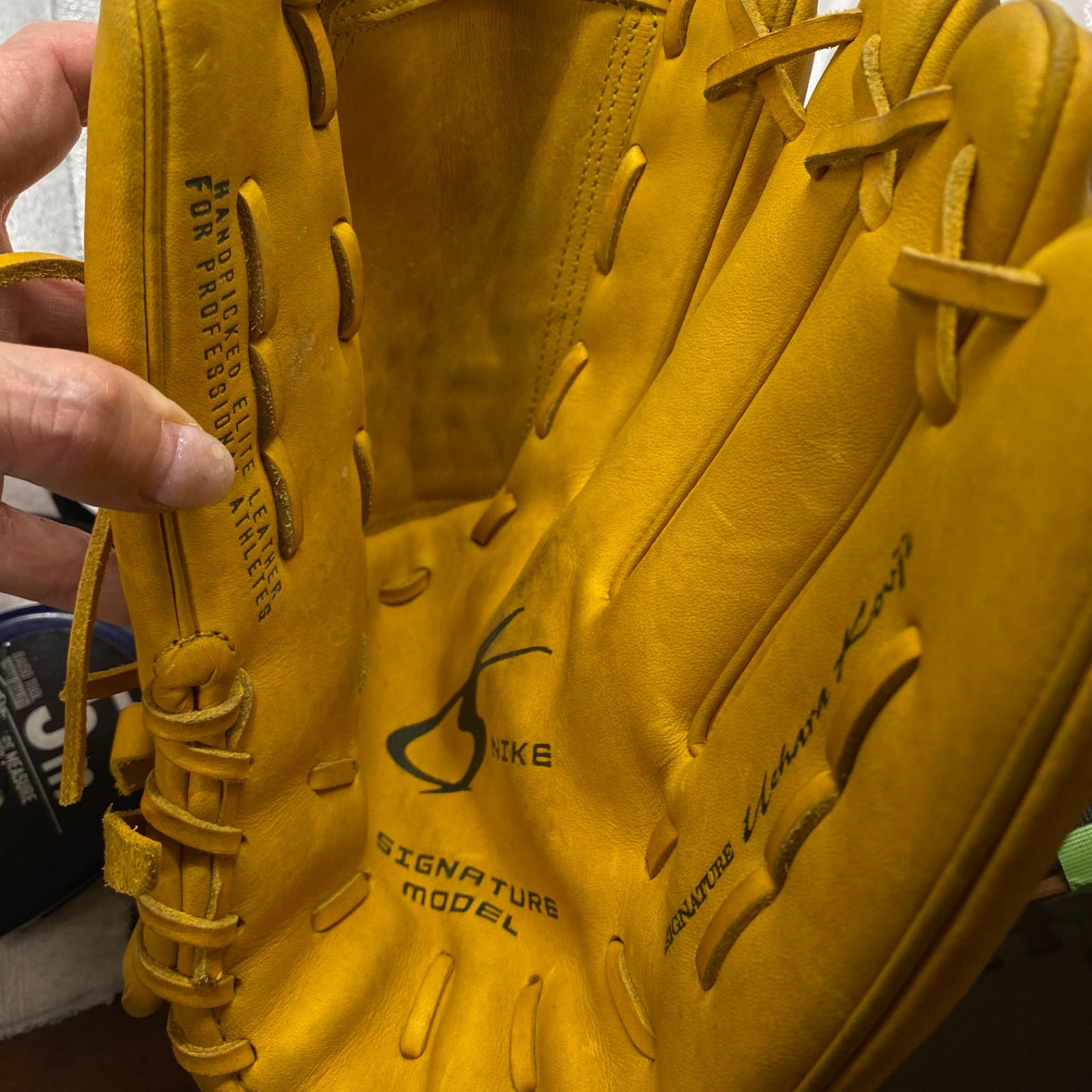 お得！！NIKE ナイキ グローブ SIGNATURE MODEL 野球 ソフトボール用