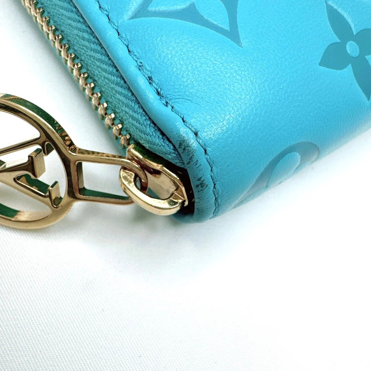 限定品✨希少】LOUIS VUITTON ルイヴィトン モノグラムエンボス