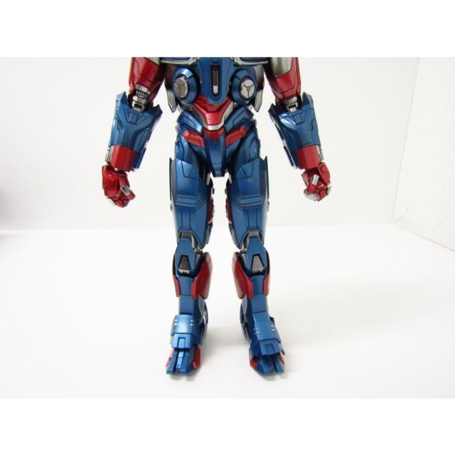 HOTTOYS ムービーマスターピース　アイアンパトリオット　エンドゲーム版 HotToys アイアンパトリオット エンドゲーム版 1/6スケールフィギュア