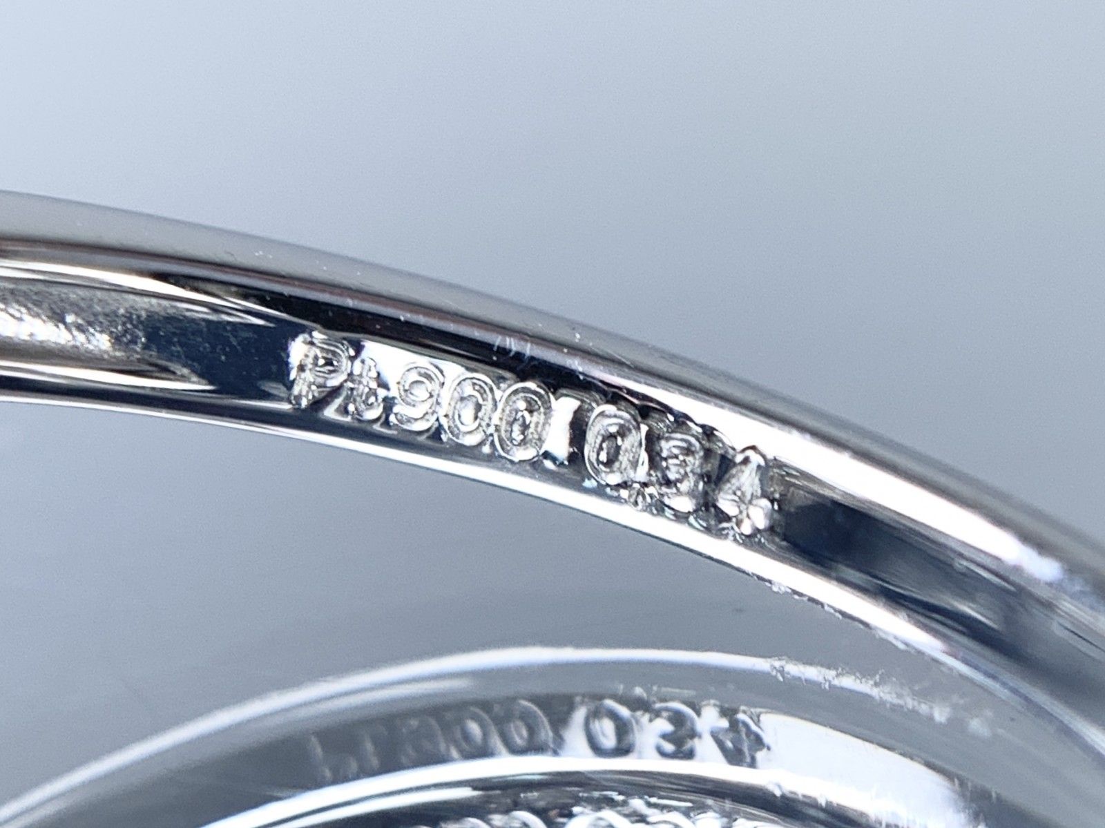 Ax0.34ct GIA鑑別書付き
