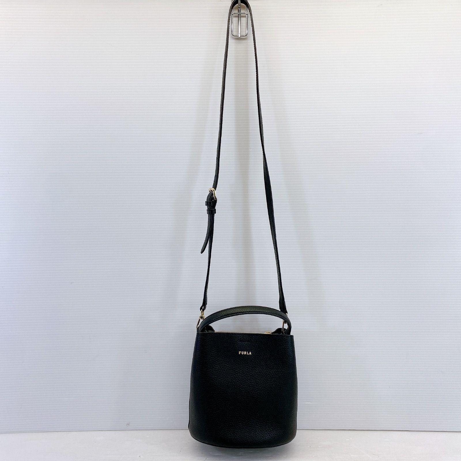 □FURLA フルラ バケット型 2way ショルダー ハンドバッグ WE00495 