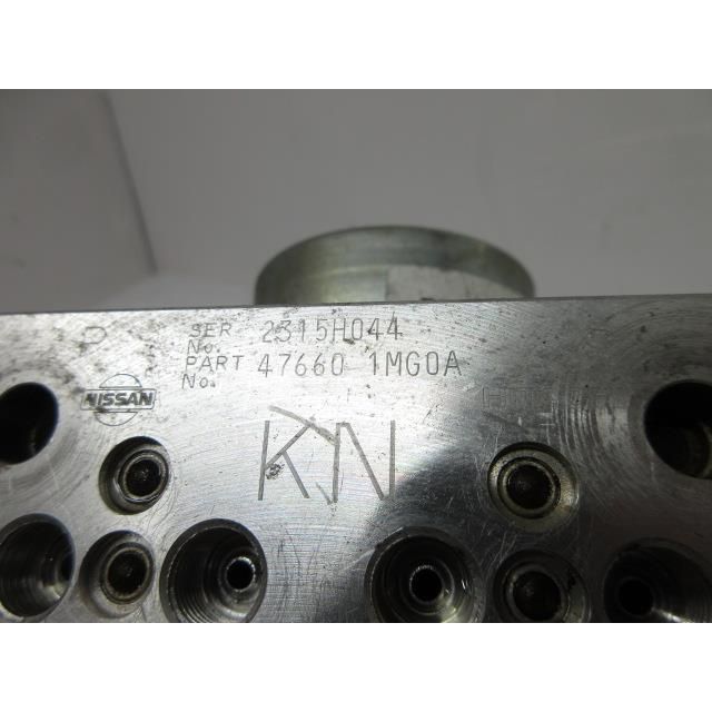 ABSアクチュエーター