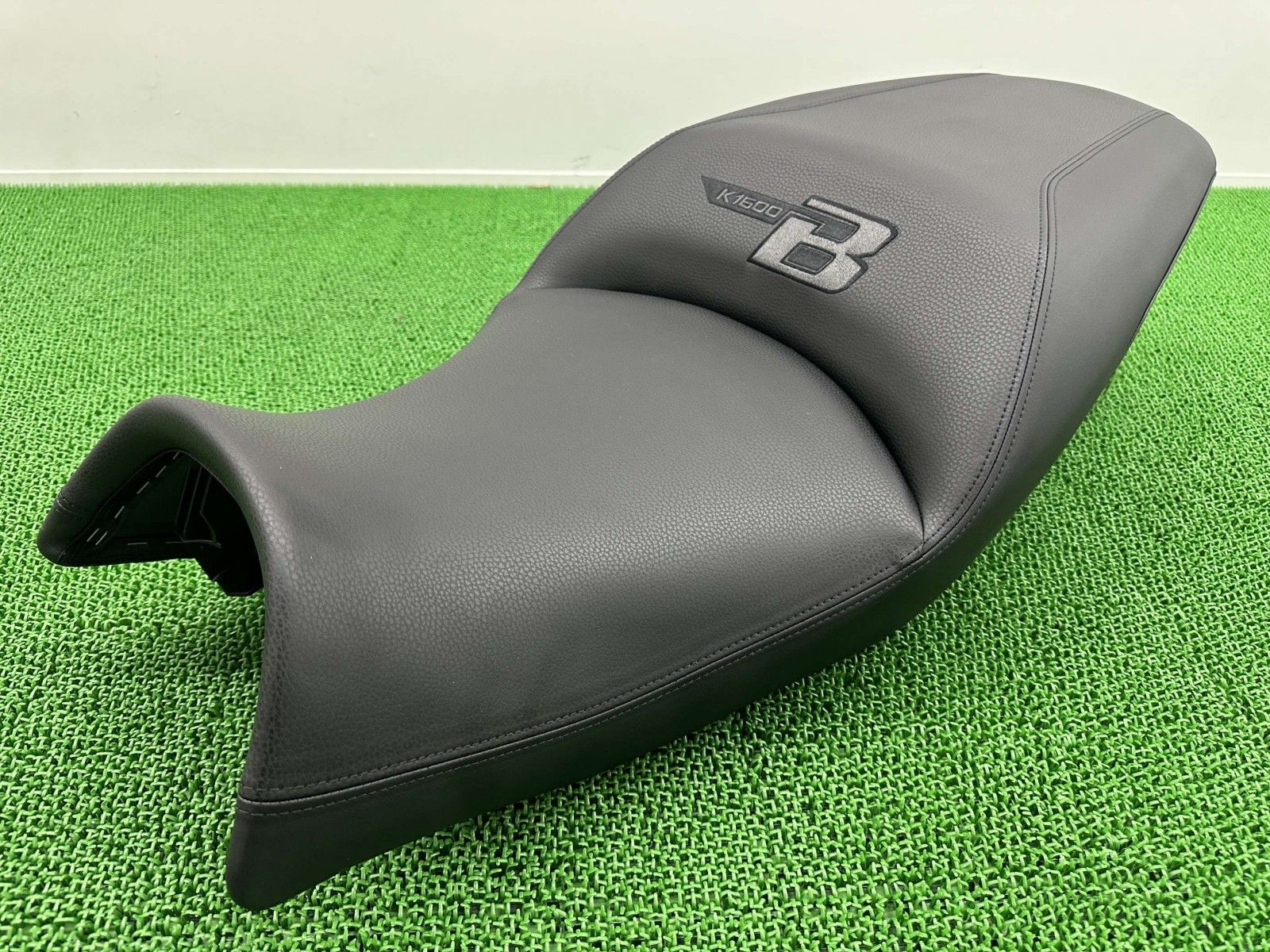 K1600B シート 5253 8566605 BMW 純正 バイク 部品 52538566605 上品 ハイクオリティ 破れ無し 品薄 車検 Genuine Jw