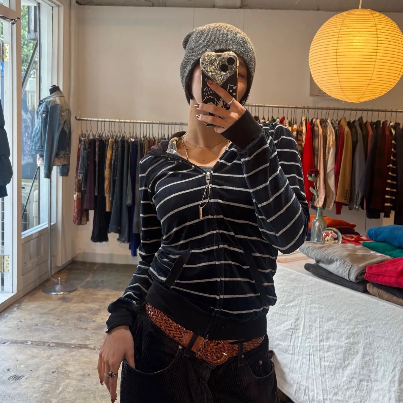 NIKE ボーダー ベロア地 ジップパーカー ウィッシュコア