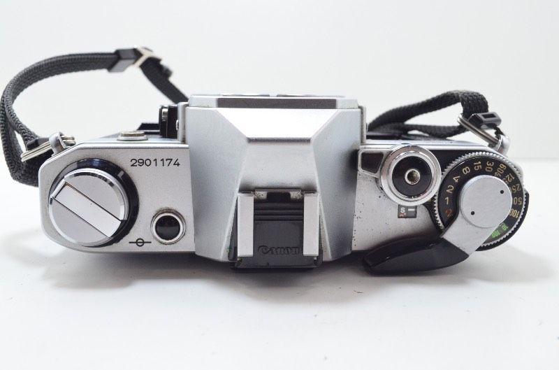 キヤノン AE-1 SLR フィルムカメラ シルバー ボディ 日本製 キヤノン AE-1 SLR フィルムカメラ シルバー ボディ 日本製