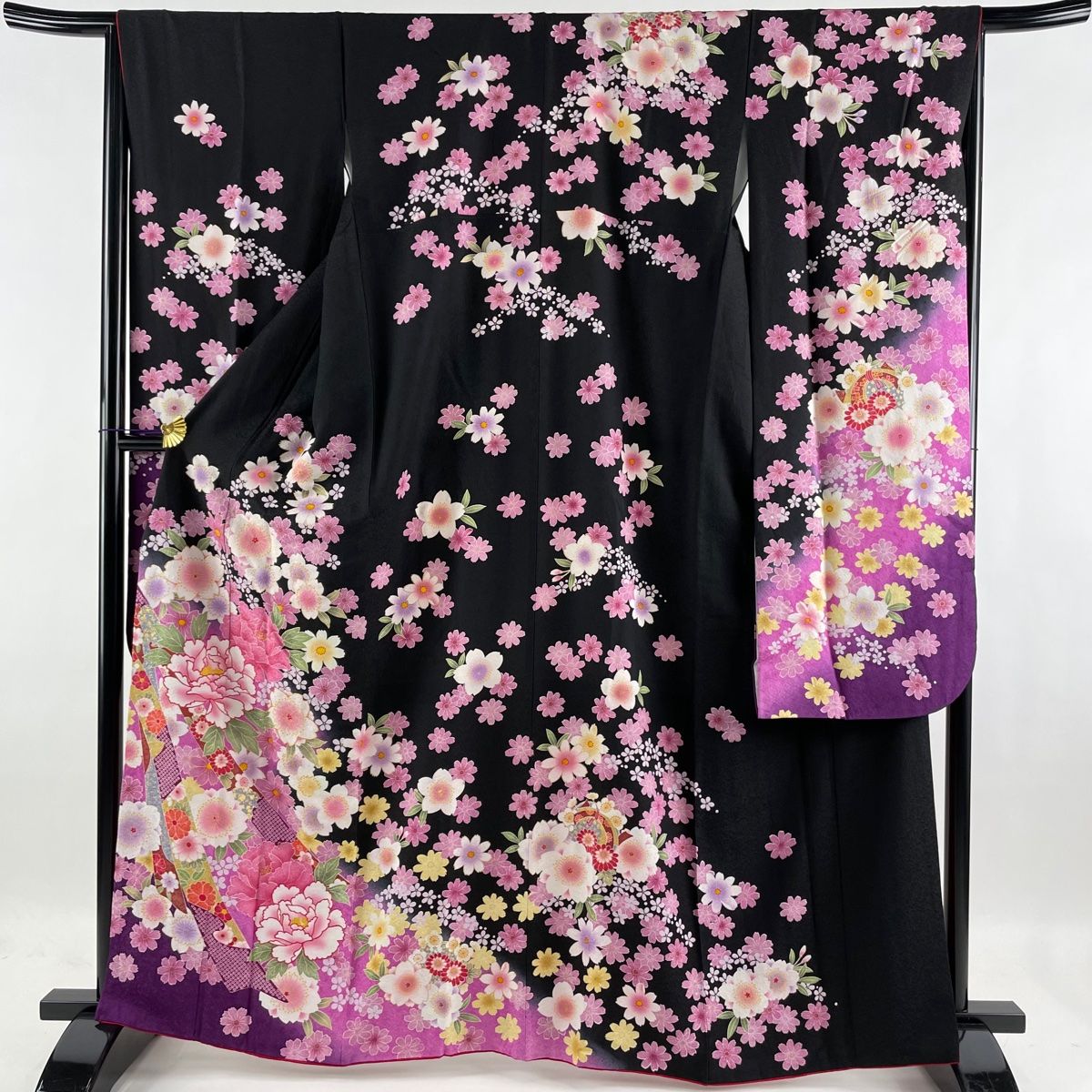 購入プロモーション 振袖 美品 名品 桜 花びら 金糸 銀通し 黒 袷 身丈