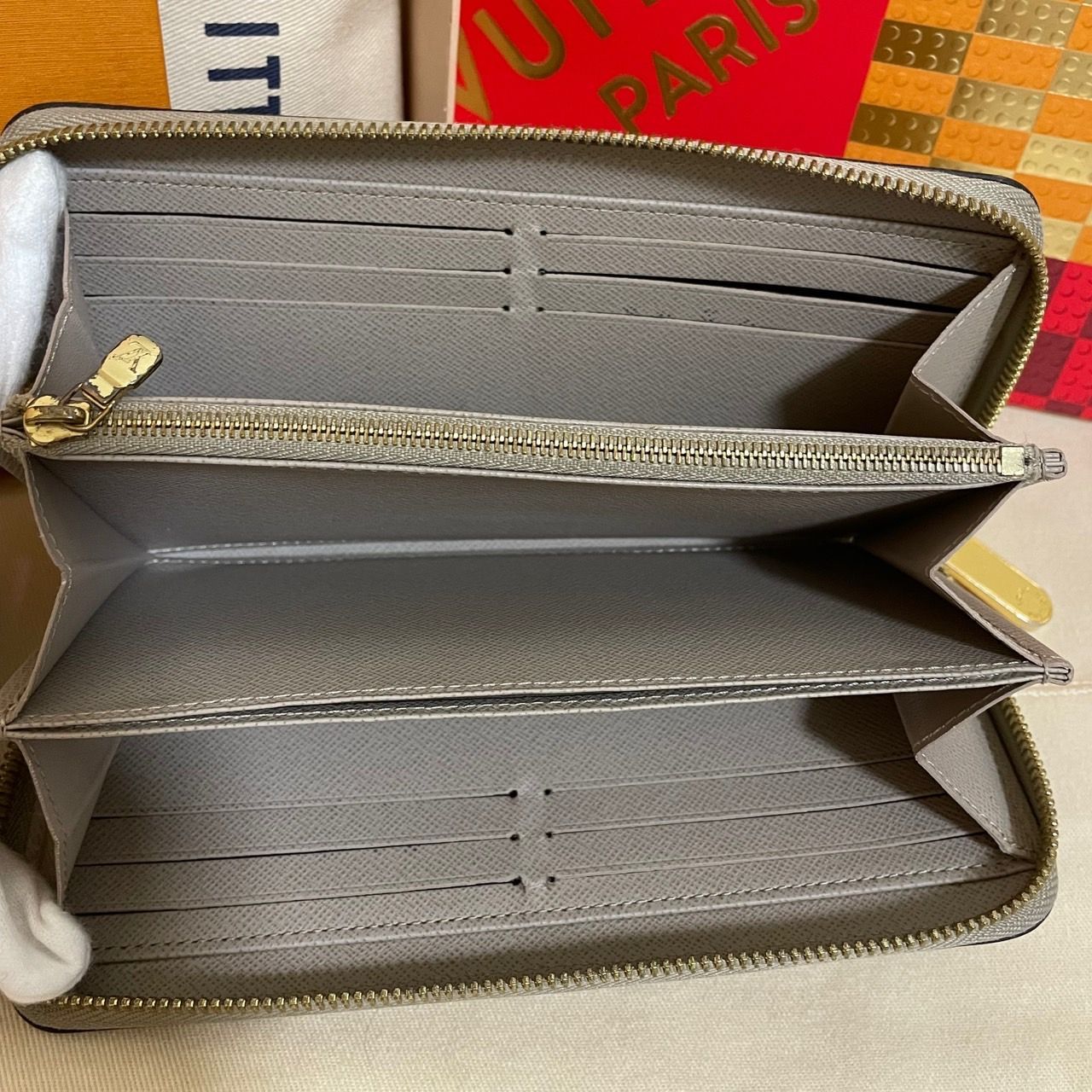 極美品】新型 ルイヴィトン エピ ジッピー 長財布 ガレ ベージュ  