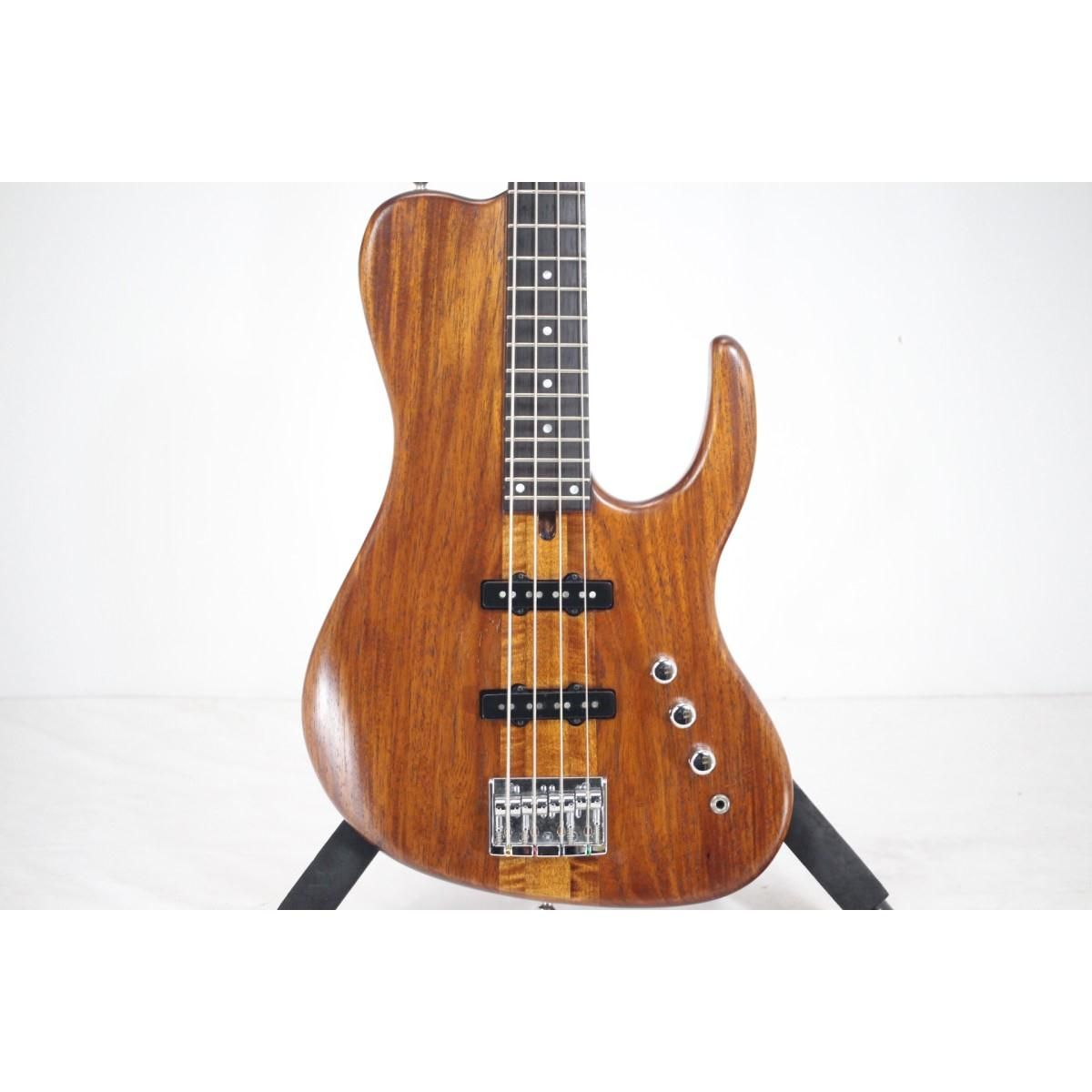 ＳＯＮＩＤＯ ＢＡＳＳ