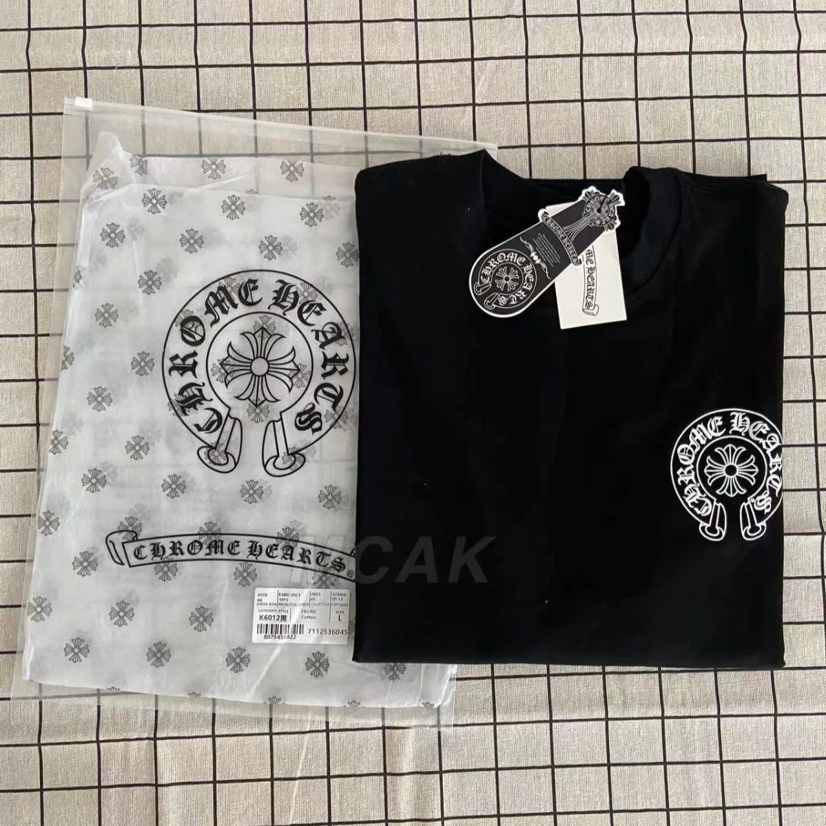 美品 光る！Chrome Hearts クロムハーツ ファッション 男女兼用 レディース メンズ トップス 半袖Ｔシャツ  ブラック 夏 通気性