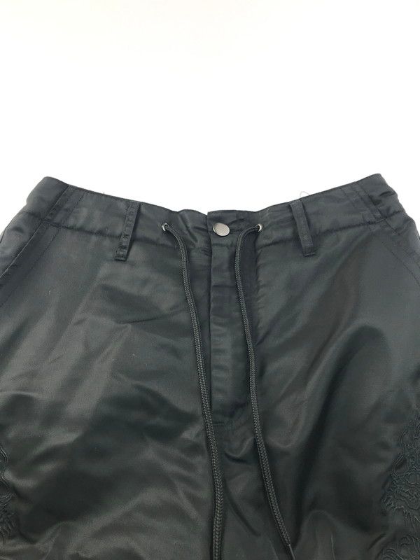 ジップパンツ
