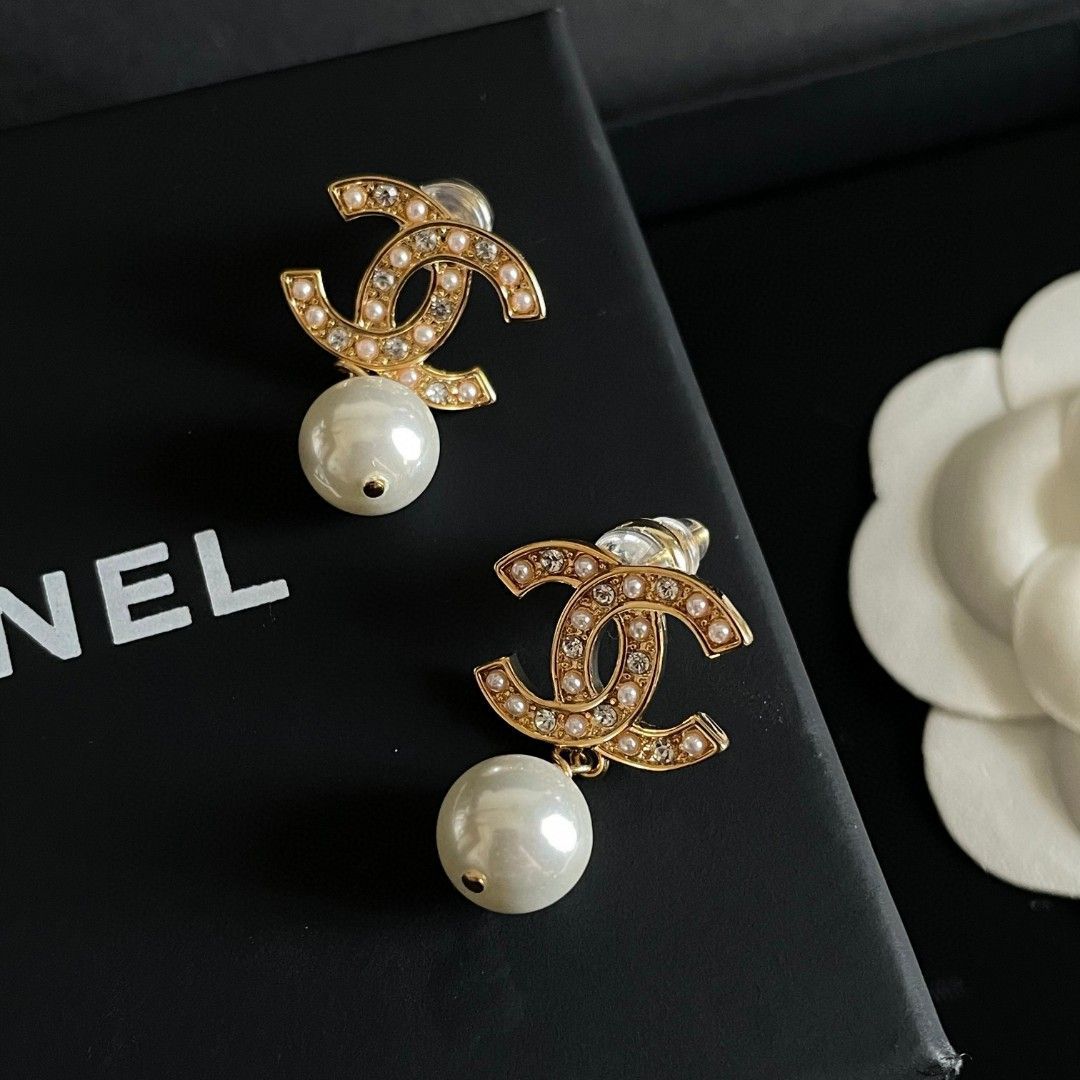 ⭐️美品⭐️◆CHANEL◆シャネルCC 揺れる パールピアス