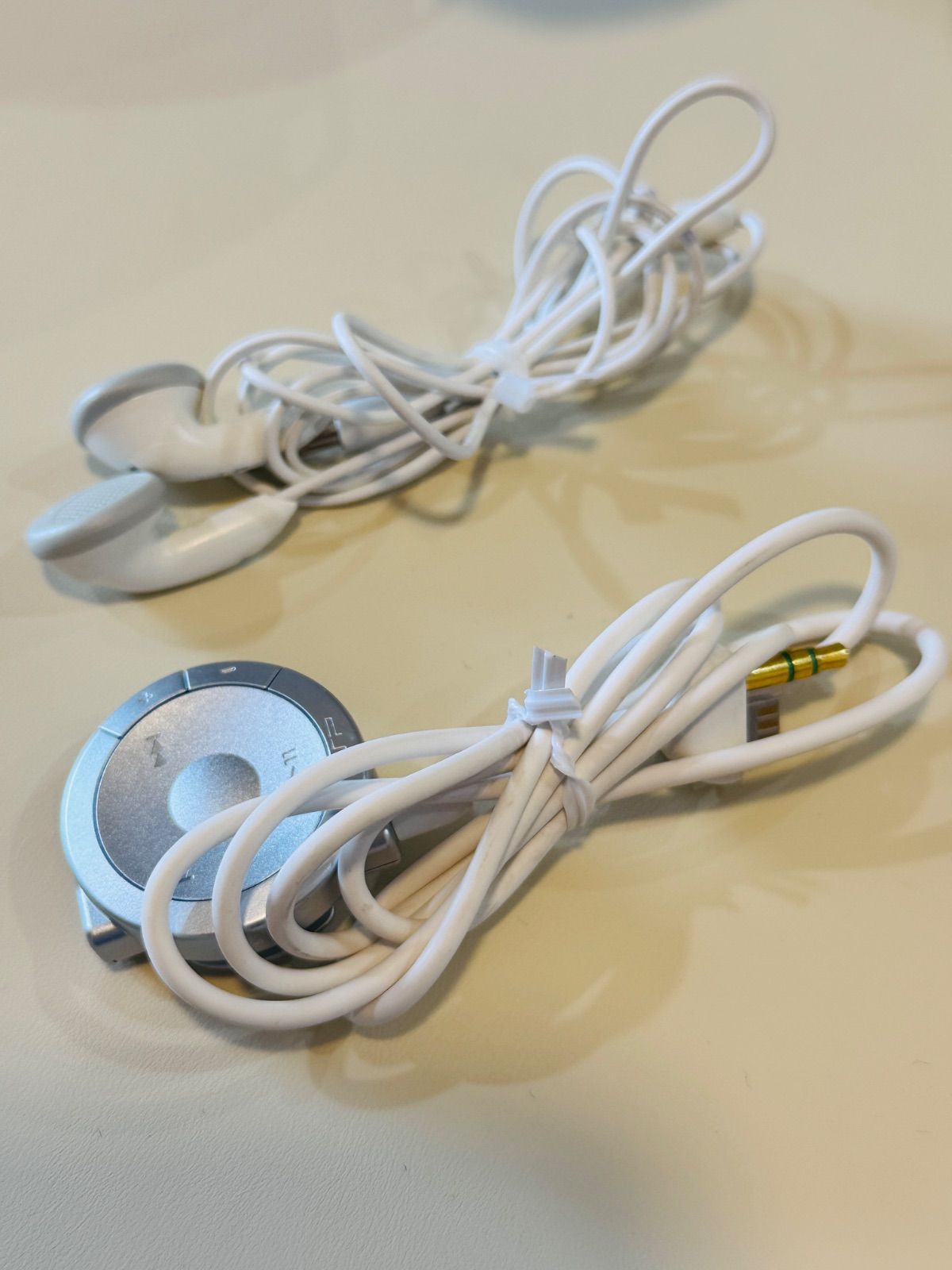 1GBメモリースティック付