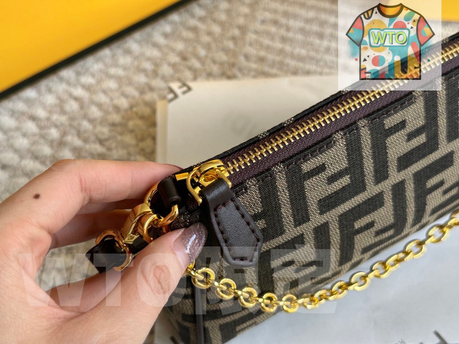 ドフラン　フェンディ 楽天市場】フェンディ ショルダーバッグ ソフトトランクバゲット