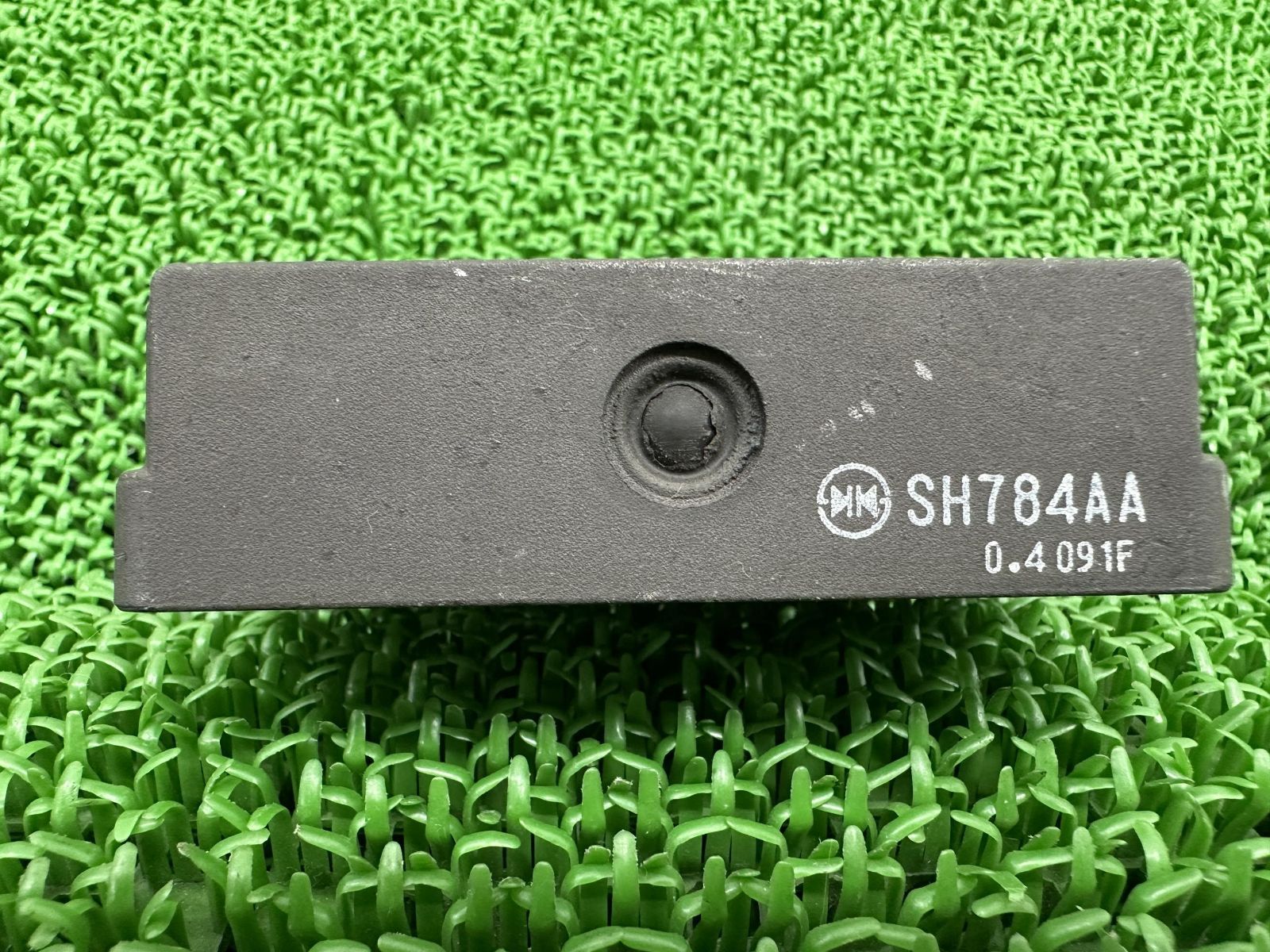 CB400SF レギュレター ホンダ 純正 中古 バイク 部品 NC42 REVO