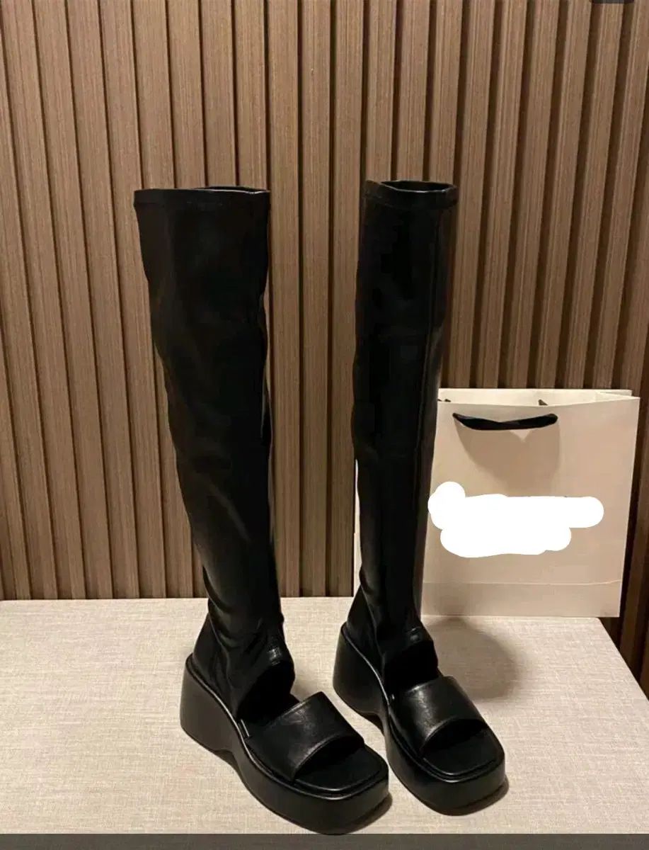 女性用ロングブーツ