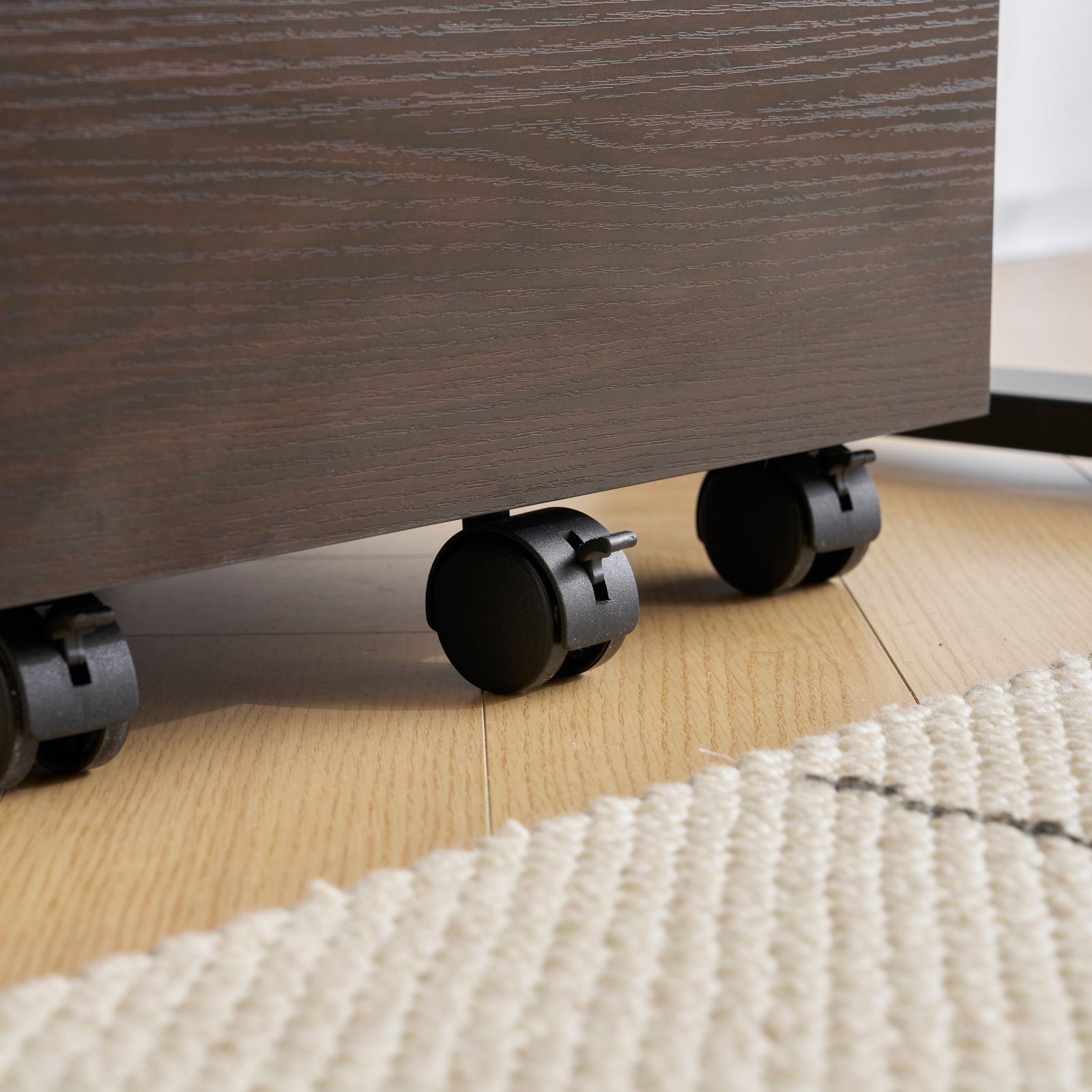 キャスター付き