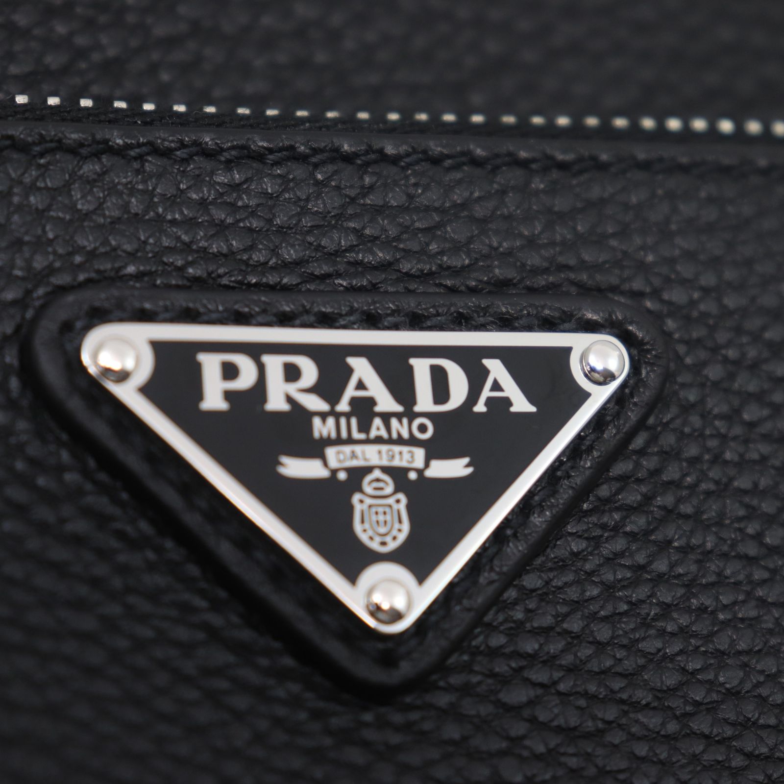 ITSHAO3E0JEG 未使用 保管品 PRADA プラダ ヴィッテロシティ ショルダーバッグ ブラック 2VH094 RFID確認済み レザー ITSHAO3E0JEG 未使用 保管品 PRADA プラダ ヴィッテロシティ