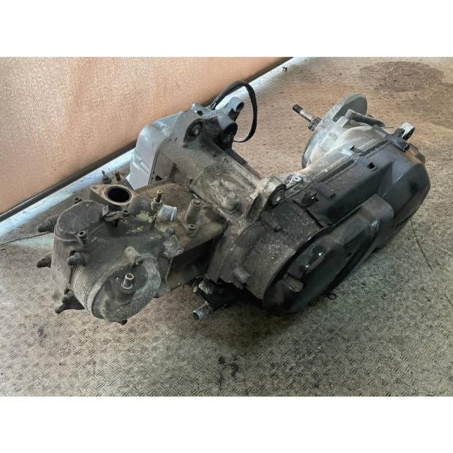ヤマハ マジェスティ250 4HC-049 純正エンジン本体 - メルカリ