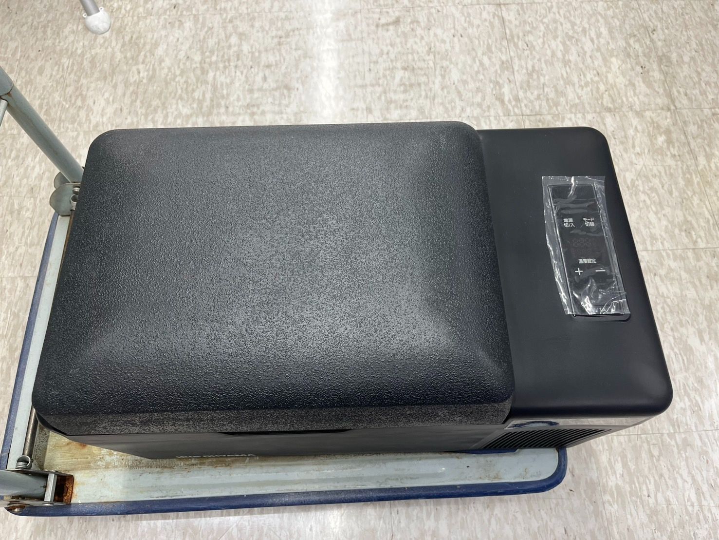 アイリスオーヤマ 冷蔵庫 冷凍庫 20 L ポータブル 幅60 cm IPD-2 A-B ブラック 製