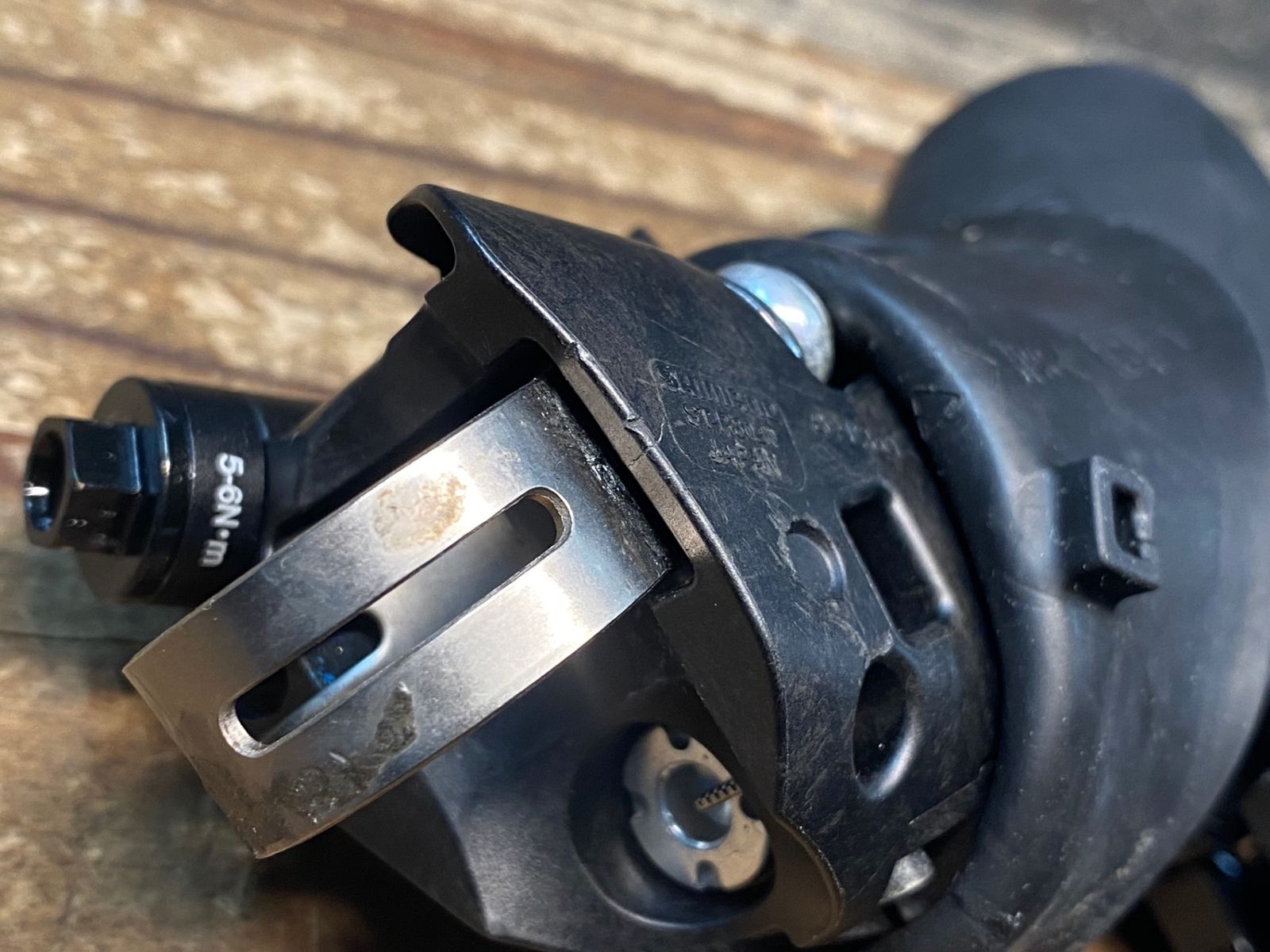 IV276 シマノ SHIMANO アルテグラ ULTEGRA ST-R8020 右のみ 油圧