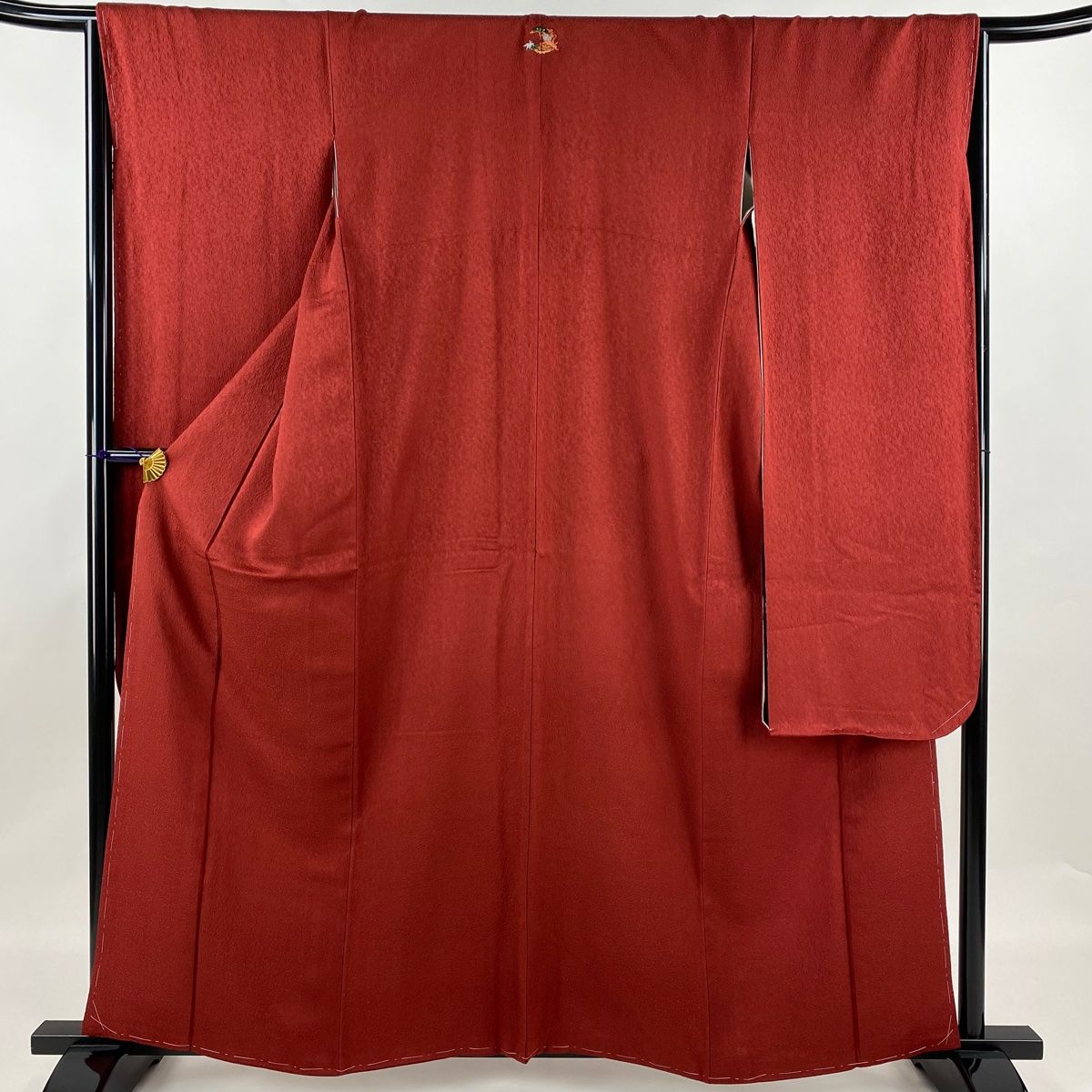 振袖 身丈159cm 裄丈67.5cm 正絹 名品 【中古】 振袖 身丈159cm 裄丈67.5cm L 袷 桜 扇面 刺繍 金彩 赤 正絹 名品