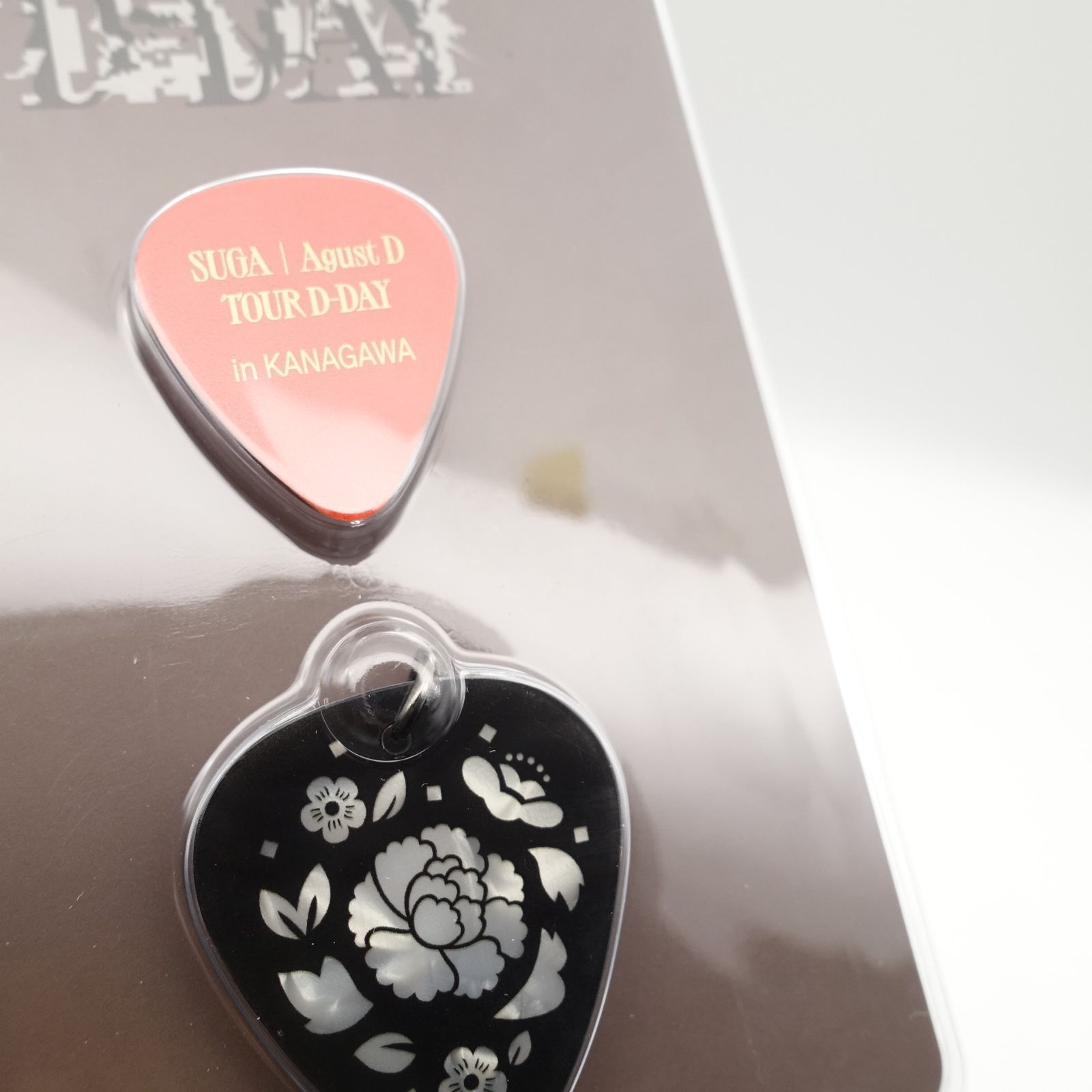 BTS ユンギ ギターピックセット Agust D TOUR D-DAY 未開封 GUITAR PICK SET Weverse SUGA 防弾少年団  バンタン ツアーグッズ 赤 - メルカリ