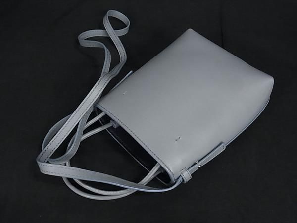 ■新品同様■ Chloe クロエ センス マイクロ レザー 2WAY ハンドバッグ トート ショルダー レディース ライトブルー系 FJ5482 □新品同様□ Chloe クロエ センス マイクロ レザー 2WAY ハンドバッグ