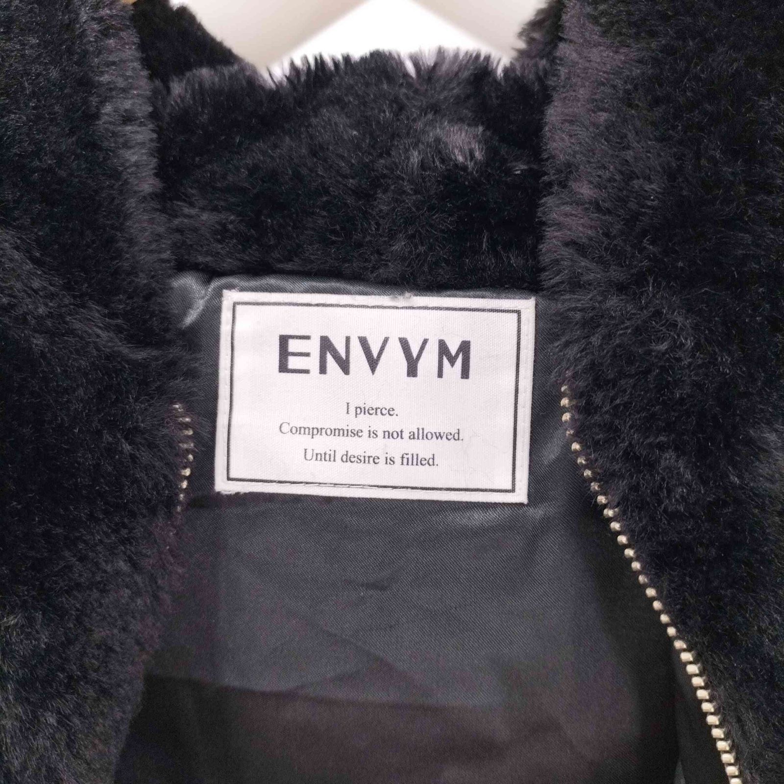 アンビー ENVYM フーディーファーブルゾン レディース FREE