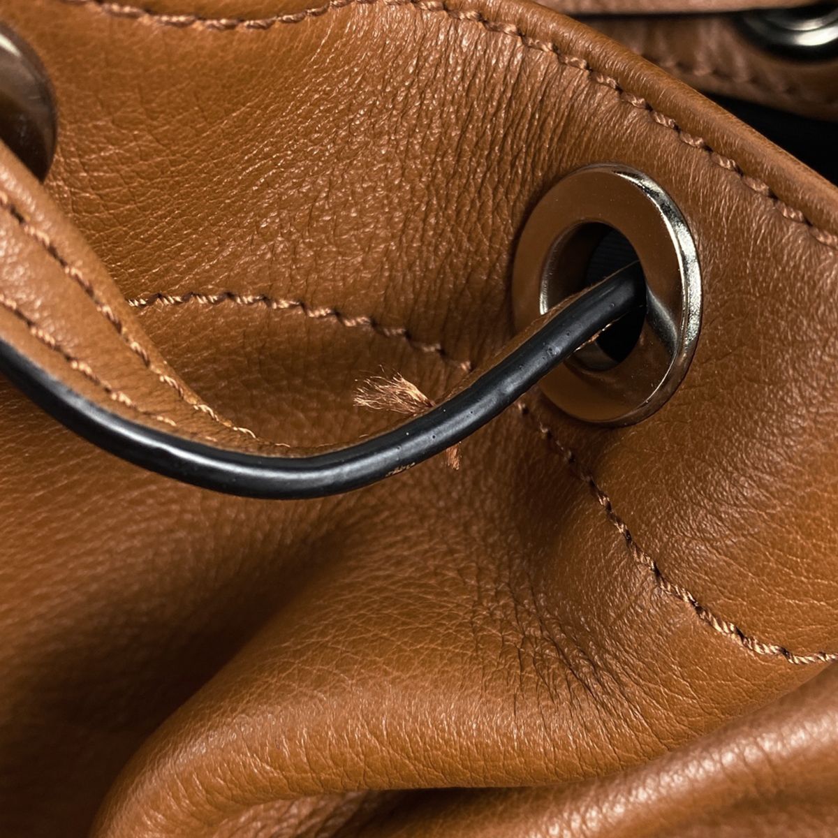 ロゴ リュックサック