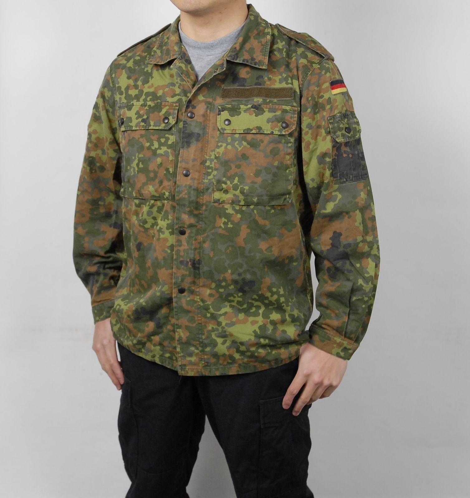 ドイツ軍 フレクターカモ フィールドシャツ（USED）G24U= - メルカリ