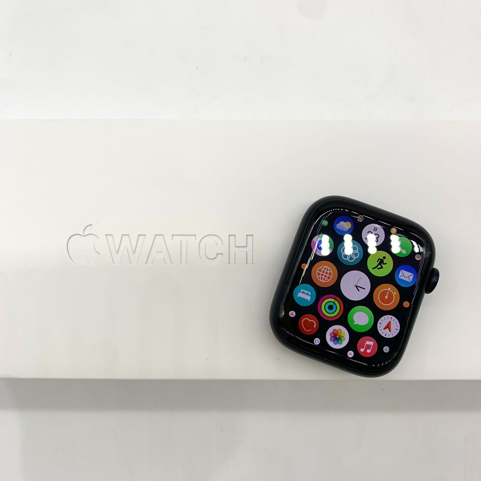 全3色/黒/赤/ベージュ Apple Watch Series 5 GPSモデル 完品