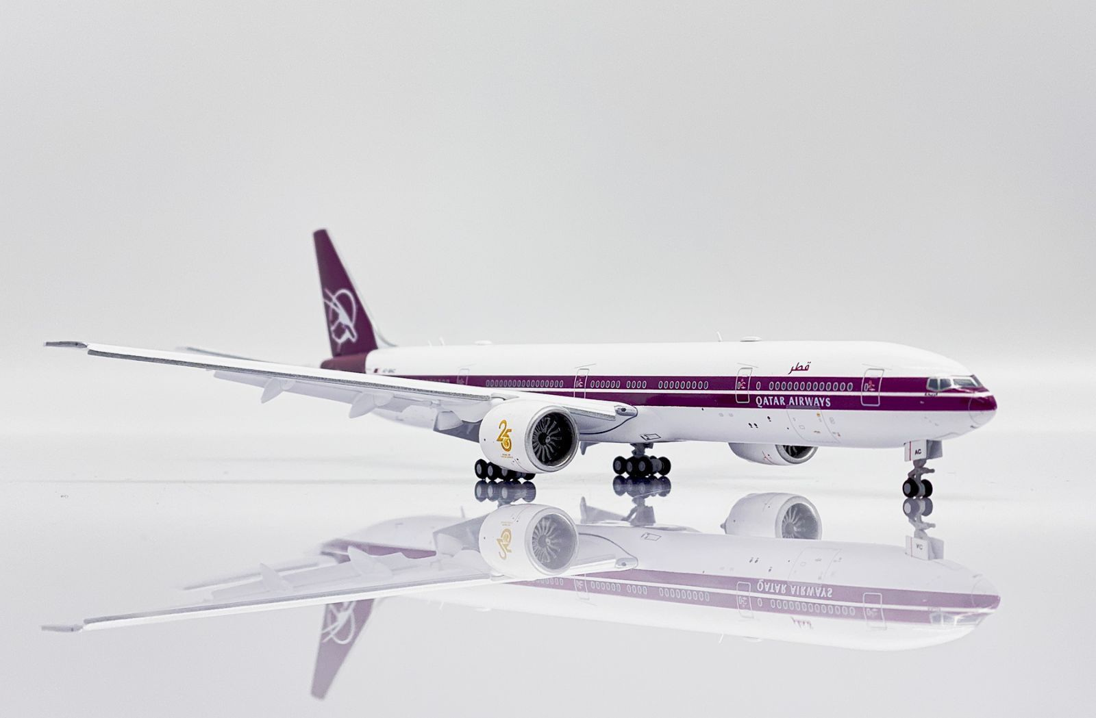 カタール航空 777-300ER