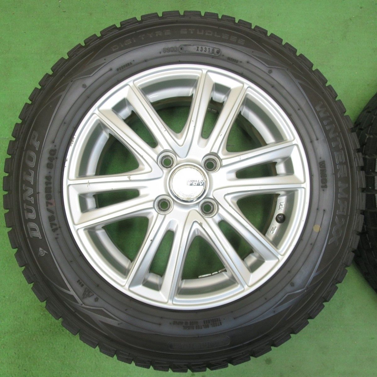 バリ溝！9分☆スタッドレス 175/70R14 ダンロップ ウインターマックス 