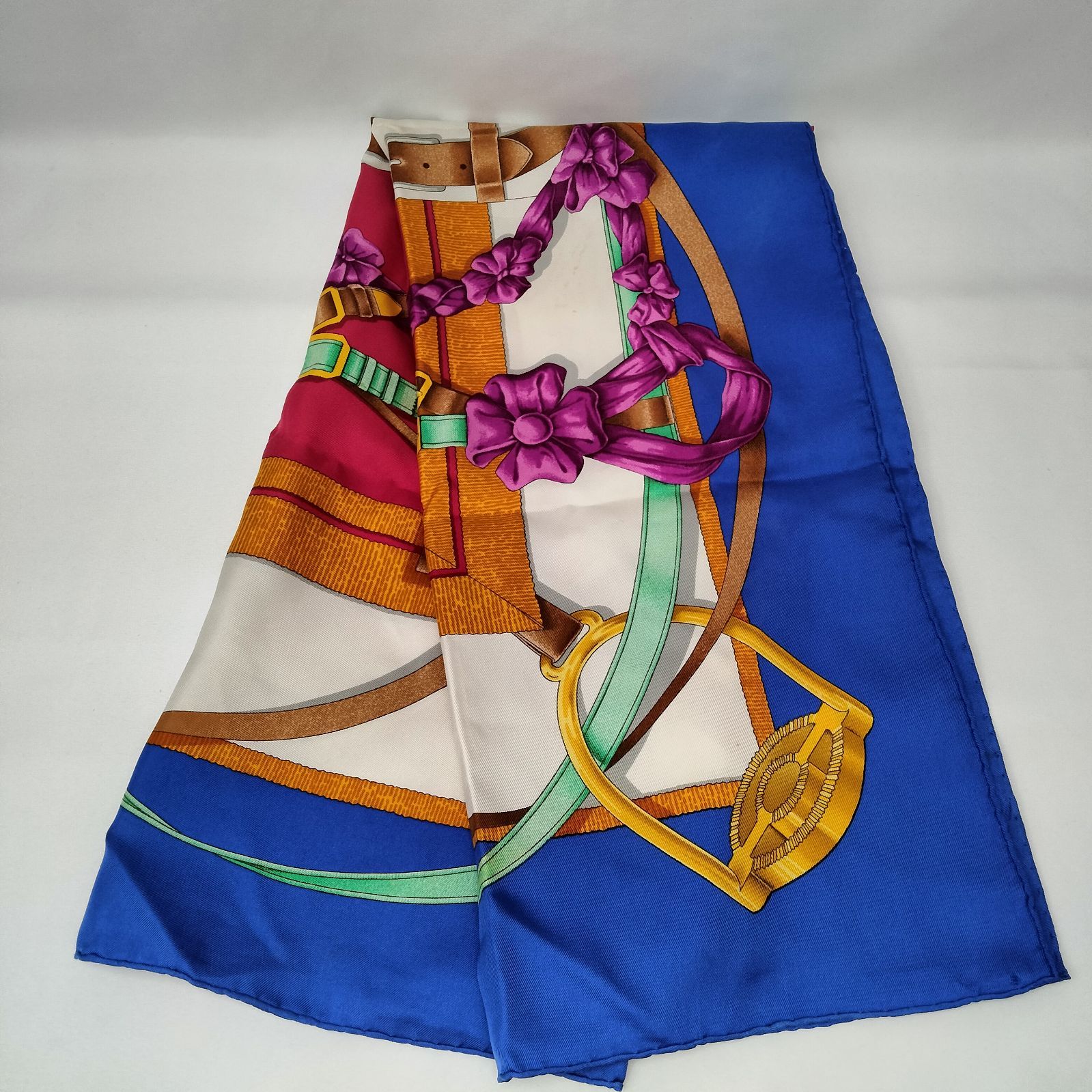 HERMES エルメス カレ90 シルク 大判 スカーフ ストール HERMES HERMES