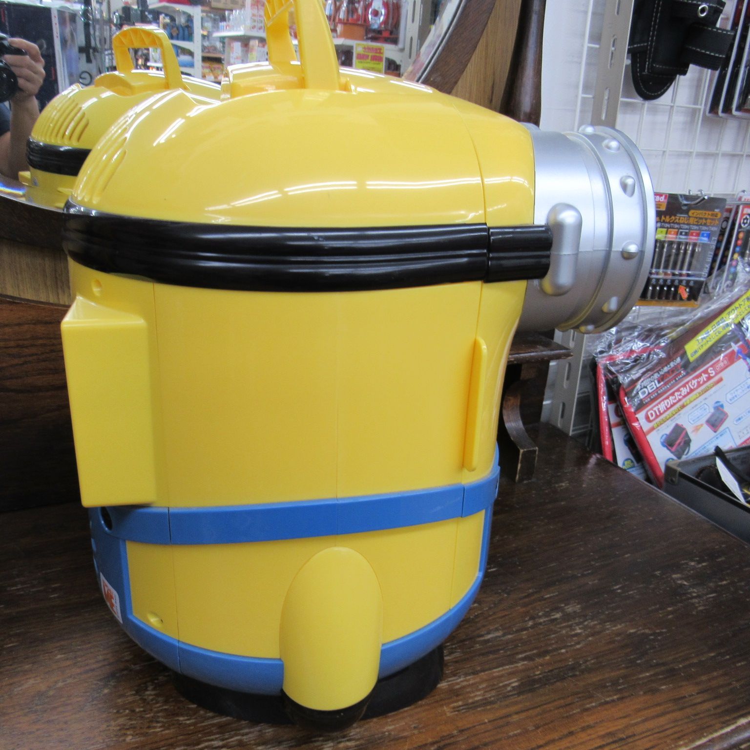 ミニオンの非売品温冷庫 ミニオン冷温庫。限定品。非売品。ミニ。