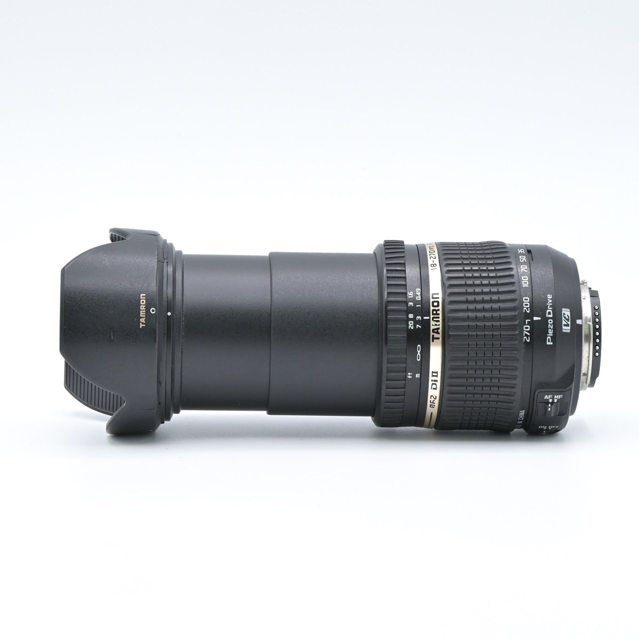 美品 【TAMRON 18-270mm】 ニコン用 Nikon用 交換用レンズ ✨1本で近遠対応の神レンズ✨TAMRON 18-270mm ✨ニコン用 ✨1本で近遠