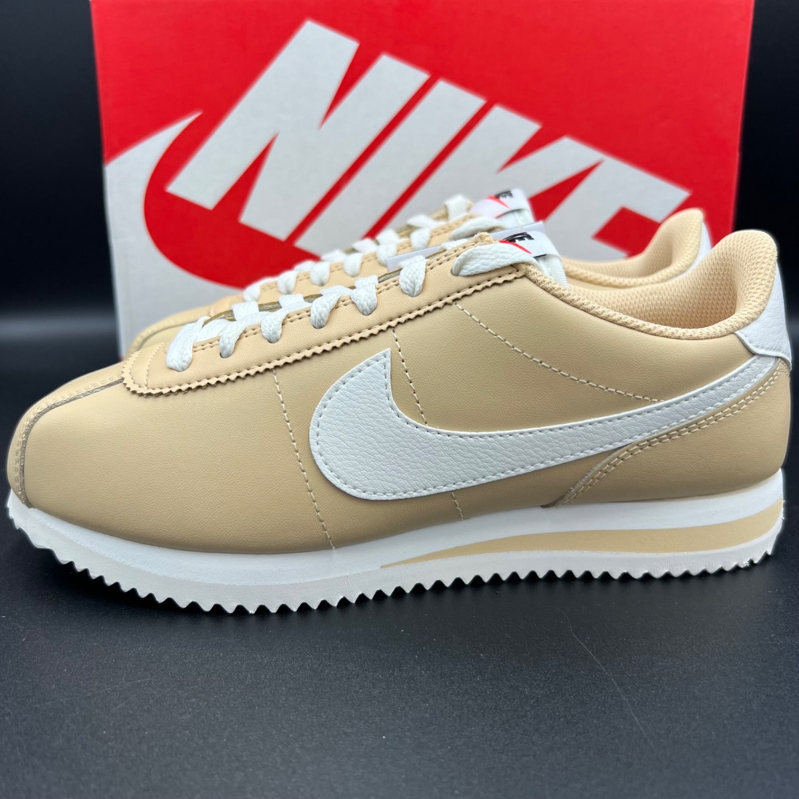 【有名人芸能人】 新品 24.5cm Nike Women's Cortez  靴
