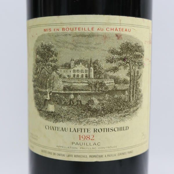 CHATEAU LAFITE ROTHSCHILD（シャトー ラフィット ロートシルト）1982
